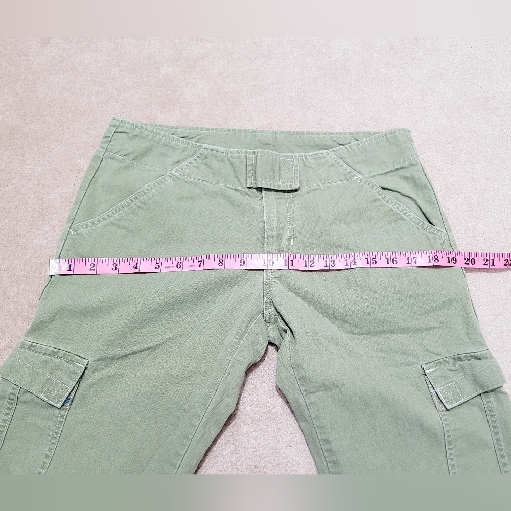 Old Navy Cargo Pants Women’s Size 8 Olive Green 100% Cotton Utility Ankle Zip - Picture 7 of 14